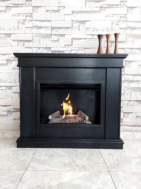 CLASSICAL BLACK BACASIZ ŞÖMİNE